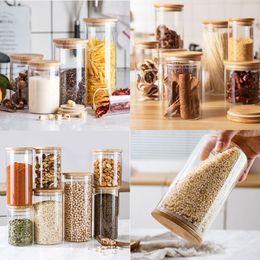 Square Glass Storage Jars with Bamboo Lid for Coffee Beans Grains Noodles food Storage Containers Kitchen Organizers Storage