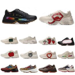 With Box Designer Sneakers GGity Shoes wholesale Rhyton leather sneaker mens designers shoe with Strawberry wave mouth Tiger print Luxury FG