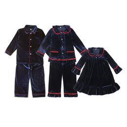Pajamas Wholesale Family Matching Winter Toddler Navy Red Velvet Children PJS Kids Clothes Baby Girls Boys Christmas Pyjamas 230213