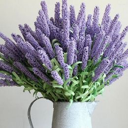 Dekoratif Çiçekler 12heads/Buket Romantik Provence Yapay Çiçek Mor Lavanta Buketi Ev Partisi Dekorasyonları İçin Yeşil Yapraklar