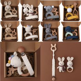 Baby Teethers Toys 1Set Crochet Bunny Baby Teether Rattle Safe Beech Wooden Teether Ring Pacifier Clip Chain Set born Mobile Gym Educational Toy 230211