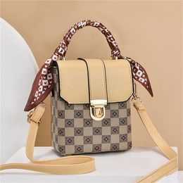 Woman Mini Evening Bags 2023 Fashion Small Bucket Clutches Cute Trendy Young Girl Crossbody Bags