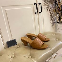 With Box Designer Women Heel Mules sandals Lambskin Yellow style indoor Slippers Summer Luxury Fashion Ladies Beach Flat Flip Flops sanda oi