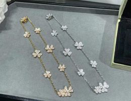 Vintage Gold Plated 3 Leaf Flower Necklace Full Crystal Zircon Heart Pendant Women Wedding Party Jewellery Geometric Chain Choker