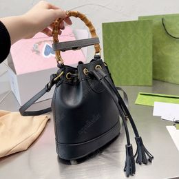 Bamboo Shoulder Bags Designer Crossbody Mini Pochette Women Bucket Bag Fashion Handbags String Handbag Leather Tassels Cross Body Wallet Purse Luxury Wallets