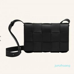 Crochet Phone Bags designer bags luxury crossbody shoulder bag fashion small flaps purse Woman Mens Cross Body 13 2023