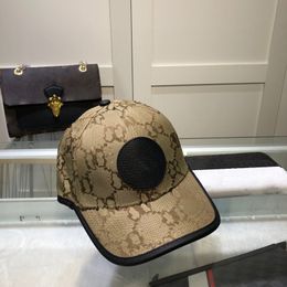 Designer Brief Baseball Luxus Kappe Männer Frauen Casquette Marke einstellbar Mode Sport Golf Freizeit Hüte Sonnencreme Boston Mode Temperament Kuppel Geschenkbox gehen