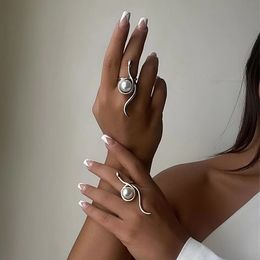 Wholesale White Pearl Snake Charm Finger Band Rings Open Adjustable Aesthetic Gold Silver Colour Finger Ring INS Fashion Jewellery for Women Girls Gifts