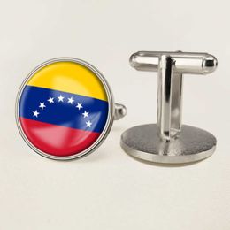 Venezuela National Flag Cufflinks All Over the World National Flag Cufflinks Suit Button Suit Decoration for Party Gift Crafts