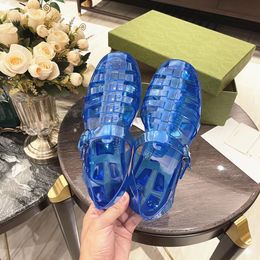 Designer women men sandals classic rubber jelly slippers beach flat casual interlocking candy Colour outdoor shopping Roman shoes 88