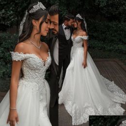 2023 Garden Wedding Dresses Bridal Gown Tulle Off the Shoulder Lace Applique Beaded Ruched Pleats Sweep Train Long Sleeves Country Custom Plus Size Vestido De