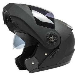 Motorrad -Helme Anzeigenbatterie Helm vier Jahreszeiten entdeckt mit voller Gesicht Bluetooth -Motorrad Casco Go Kart Scooter Motor Van70039268164666