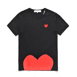 2023 Satın Tasarımcı Erkek t shirt Satılık Bayan Kısa Kollu Yüksek Kaliteli Tişört Tee Harf Baskı Hip Hop Tarzı Giysiler Tote Çanta Getir
