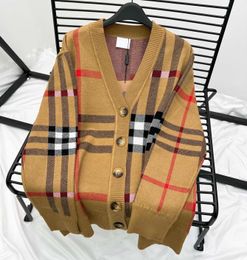 Women's Sweaters Designer cardigan sweaters jacket mens womens large plaid wool knitted top spring hoodie fashion W10K