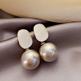 S925 silver needle celebrity Pearl Earrings New Fashion Korean temperament net red personality earrings female silver needle