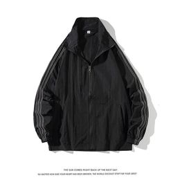 Men's Jackets Summer Mens Jacket Very thin Coat Suncreen Outwear Windbreaker Outwear 230214