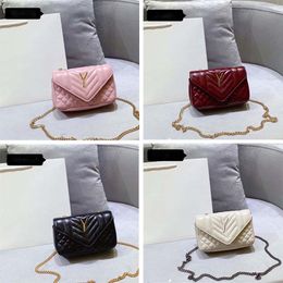 Designer Womens Envelope Bag Soft Leather Envelope Bag Magnetic Button Opening Front Flap Opening Can Be Crossed or Double Chain Shoulder Back