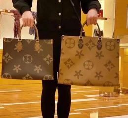 Luxury Designers Bags Womens Handbags Purse Flower Tote Bag Ladies Casual Tote PVC Leather Shoulder Bags Female Big Handbag Purse Crossbody Bag