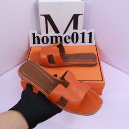 H Sandal Ladies Sandals H Slipper H Shoes Summer Flats Slippers Slide Luxury Designer Leather Fashion Beach Shoes H Letter Slippers Lady Metal Belt Buckle 727