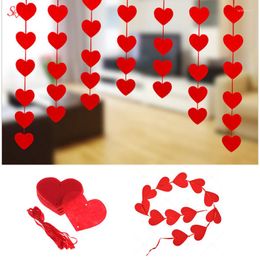 Decorative Flowers 1Set 16 Hearts Red Love Heart Curtain Non-woven Garland Flags Banner Wedding Room Decoration Birthday Party Supplies