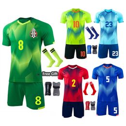 Ao ar livre camisetas Profissão Futebol Survetement Conjuntos Athlet Fotbol Jersey Uniformes Personalizados Homens Juventude Kits de Futebol Definir Roupas Meias Shin Pad M8602 230215