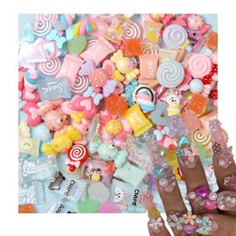 Tırnak Sanat Dekorasyonları 5020pcs Kawaii Charms Flowersoft Bear Kawaii Tırnak Dekorasyonu için Rastgele Cabochon Sevimli Toplu Parçalar 230214