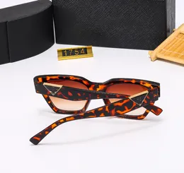 Fashionmonger New Triangle Mark Large Rim Sunglasses Sunglasses Men's and Women's Glasses Designer