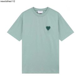 23ss Designer Amis T Shirt Men Women Summer Short Sleeve Tees Heart Embroidery Tee Comfortable Mens Couple Casual