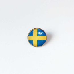 Partys Sweden National Flag Brooch World Cup Football Brooch High Class Banquet Party Gift Decoration Crystal Commemorative Metal Badge