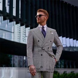 Men's Suits Blazers Classic Grey Plaid Men Double Breasted Business Blazer Slim Fit Wedding Groom Tuxedo 2 Piece Set Jacket Pant Costume Homme 230216