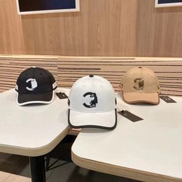 Fashion Printing Baseball Caps Spring and Summer Sun Shield Cap for Men and Women