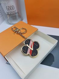 2023 New European American Trend Men's and Women's Flower Key Chain Without Box