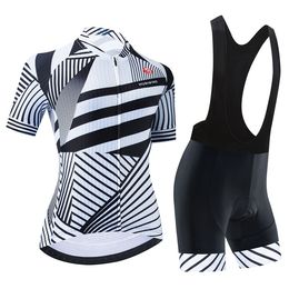 Cycling Jersey Set Women's Cycling Set Summer Outdoor Sport Bicycle Wear Clothing Breathable Bike Clothes MTB Cycling Suit V18