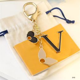 High Quality Keychain Fashion Women Men Handmade Car Keychains Stylish Buckle Designer Key Chain Bags With Box And Dustbags