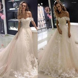 Wedding Dress 2023 Plus Summer Beach Gowns Off Shoulder Lace Appliqued Bridal Sweep Train Backless BohemianTulle
