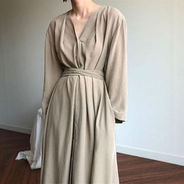 Casual Dresses 2023 Women Spring Summer Lace Up Buttons Fashionable V-Neck Vintage Oversized Lady Pure Long Dress DR1150