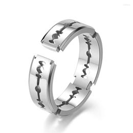 Cluster Rings Razor Blade Open Man Ring High Quality Stainless Steel Black Rose Adjustable For Women Men Jewellery Fashion Accessories