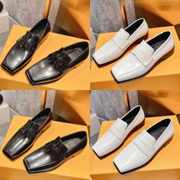 2023 designer womens Loafers Vintage sandals luxury 100% Leather Black white Lazy Square toe casual slip-on Set foot shoes Spring Autumn ladys New fashion low heel shoe