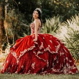 بلينغ بورغوندي الترتر الدانتيل الدانتيل المرفق Quinceanera فساتين الدانتر