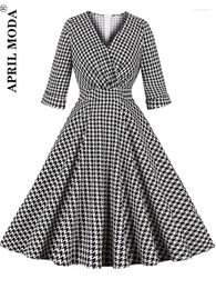 Abiti casual Houndstooth Black Party Swing Dress Abito 3/4 a maniche lunghe Vintage Vintage Runway Tunic Dressing 50s anni '60 Office Rockabilly
