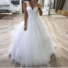 Party Dresses ZJ9210 V-neck Princess Ball Gown Wedding Dress With Tiered Tulle Skirt White Customise Bride Dress Winter Bridal Gowns 230217