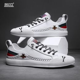 Casual One Step New Elastic Set Foot Small White Light Soft Sole Sports Comfortable Daily Men's Shoes A15 8174