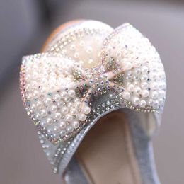 Sandals New Girls Shoes Children Rhinestone Butterfly Pearls Girls Princess Shoes Wedding Party Dance Kids Single Shoes E729