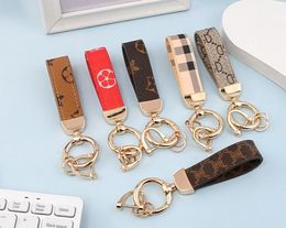 11style Creative Gift Presbyopia Car Keychain Bag Pendant Charm Keyring Holder Men Women Fashion PU Leather Flower Grid Design Metal Key Chain Accessories