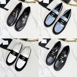 2023 Four seasons lazy Loafers British sandals womens designer luxury Leather Retro shallow-heeled Casual slip-on sandal ladys fashion Round head Bean Low heel shoes