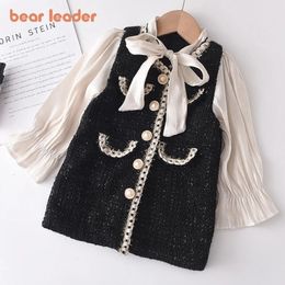 Girls Dresses Bear Leader Princess Patchwork Dress Fashion Party Costumes Kids Bowtie Casual Outfits Baby Lovely Suits for 2 7Y 230217