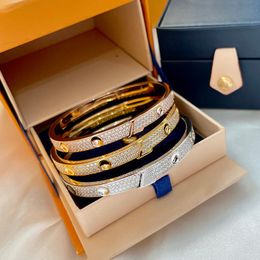 LW Armreif Armbänder für Frauen Designer Herren Armband Diamant Gold plattiert 18k Anti -Allergie und niemals verblassen offizielle Reproduktionen Geschenk für Freundin 023