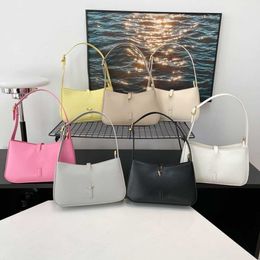 Brand Designer bags Handbag Shoulder Crossbody Bag Tote bag 2024 New Womens Spring and Summer Versatile Underarm Fresh Personality Cute B035 Factory Direct Sale