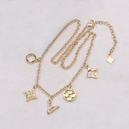 Schmuck-Designer für Damen, Liebes-Halskette, Tenniskette, Moissanit-Kette, Gold-Halskette, Damen-Accessoires, Klee-Seil-Kette, Halsband, individueller Anhänger, verblasst nicht, Weihnachten