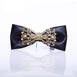 Bow Ties High Quality 2023 Fashion PU Leather For Men Designers Brand Tie Noble Diamond Metal Inlaid Luxury Wedding Bowtie